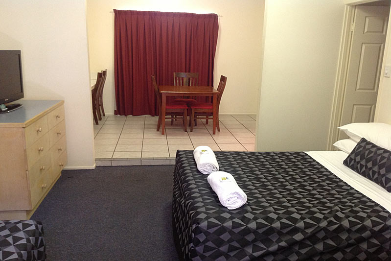 Parkside Motel Ayr - SHORT & LONG TERM PACKAGE